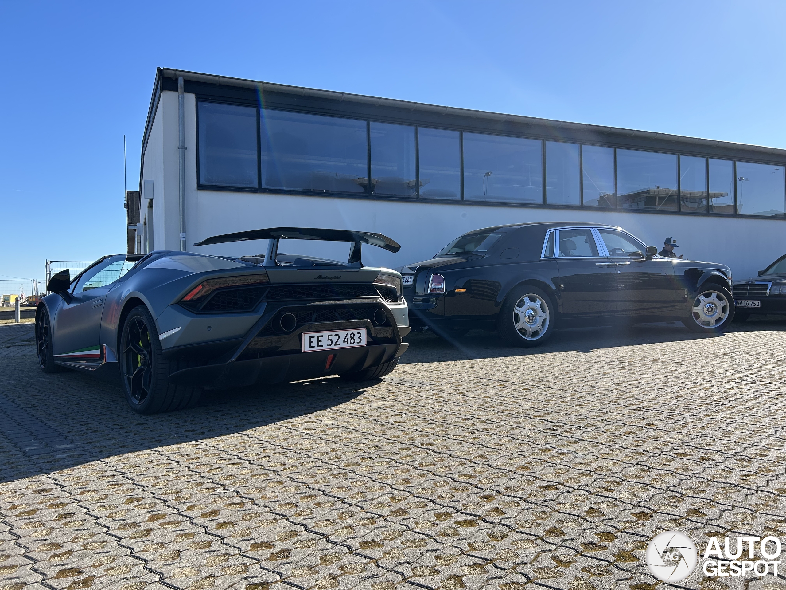 Lamborghini Huracán LP640-4 Performante Spyder