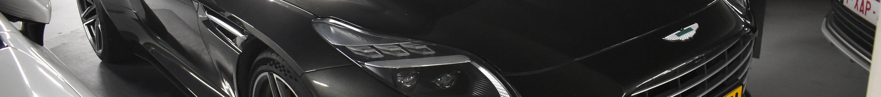 Aston Martin DB12 Volante