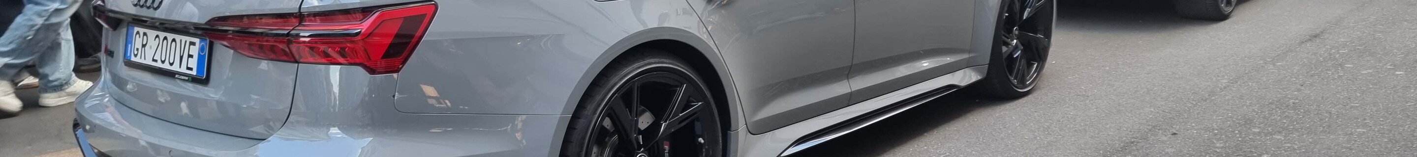 Audi RS6 Avant C8