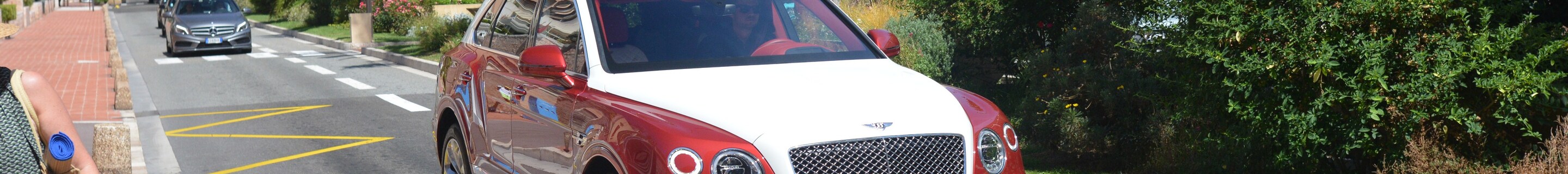Bentley Bentayga V8