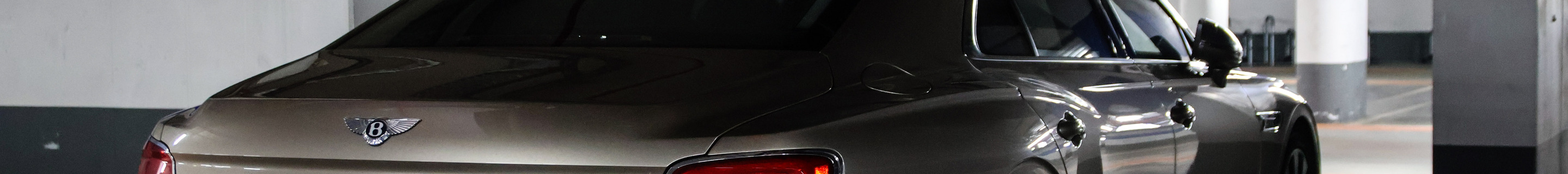 Bentley Flying Spur V8 2022 Mulliner