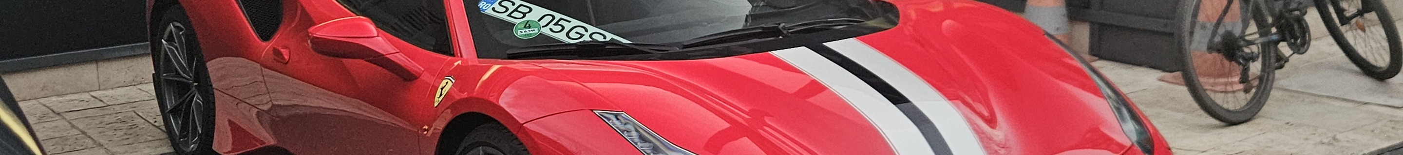 Ferrari 488 Pista