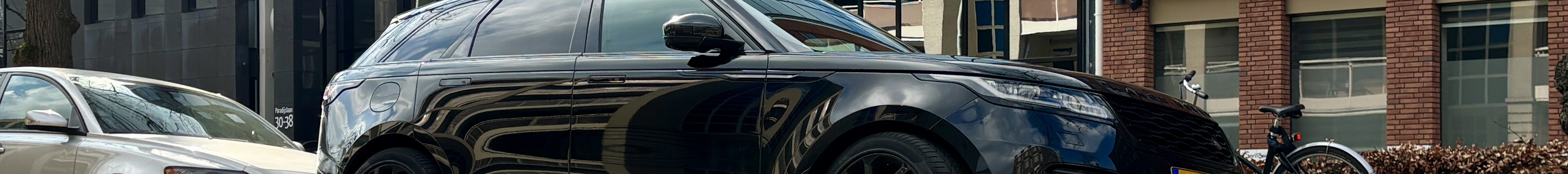 Land Rover Range Rover Velar SVAutobiography
