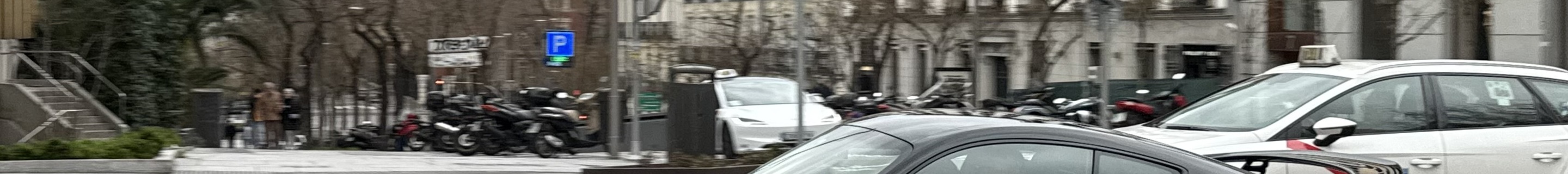Porsche 718 Cayman GT4
