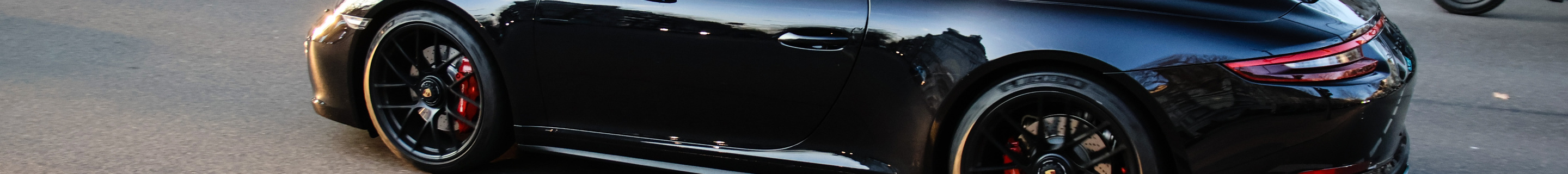 Porsche 991 Carrera 4 GTS Cabriolet MkII