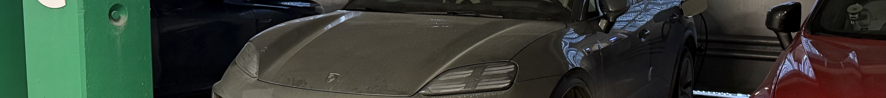 Porsche Macan EV Turbo