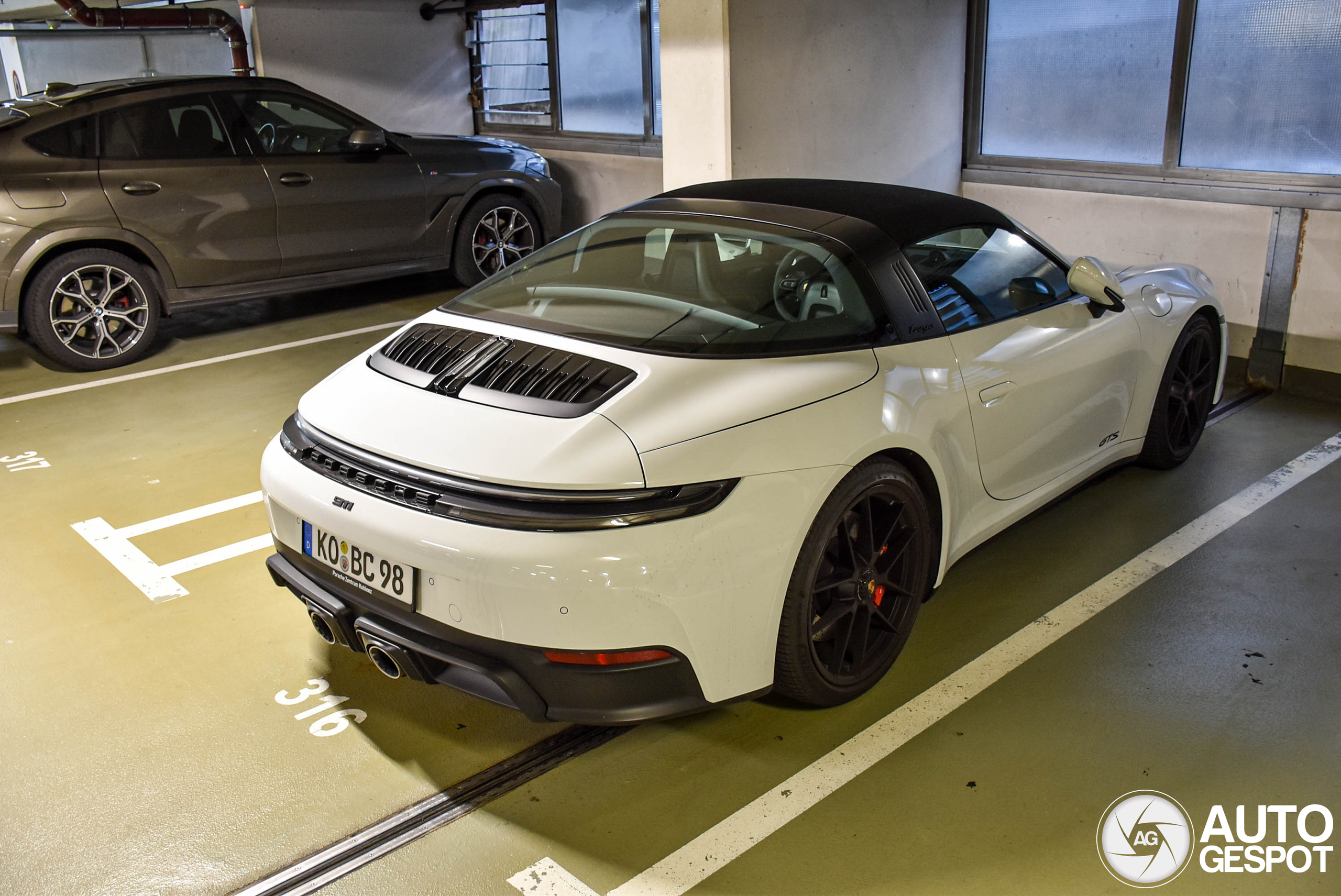 Porsche 992 Targa 4 GTS MkII