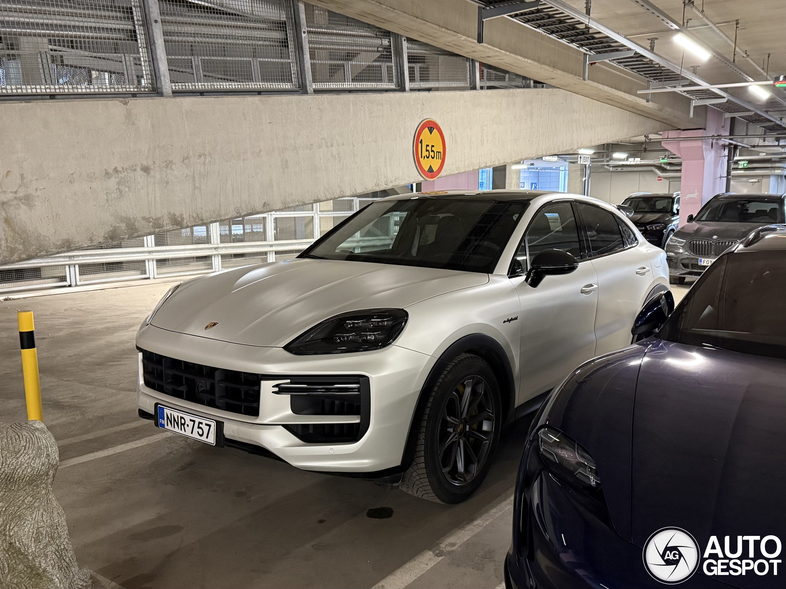 Porsche Cayenne Coupé Turbo E-Hybrid
