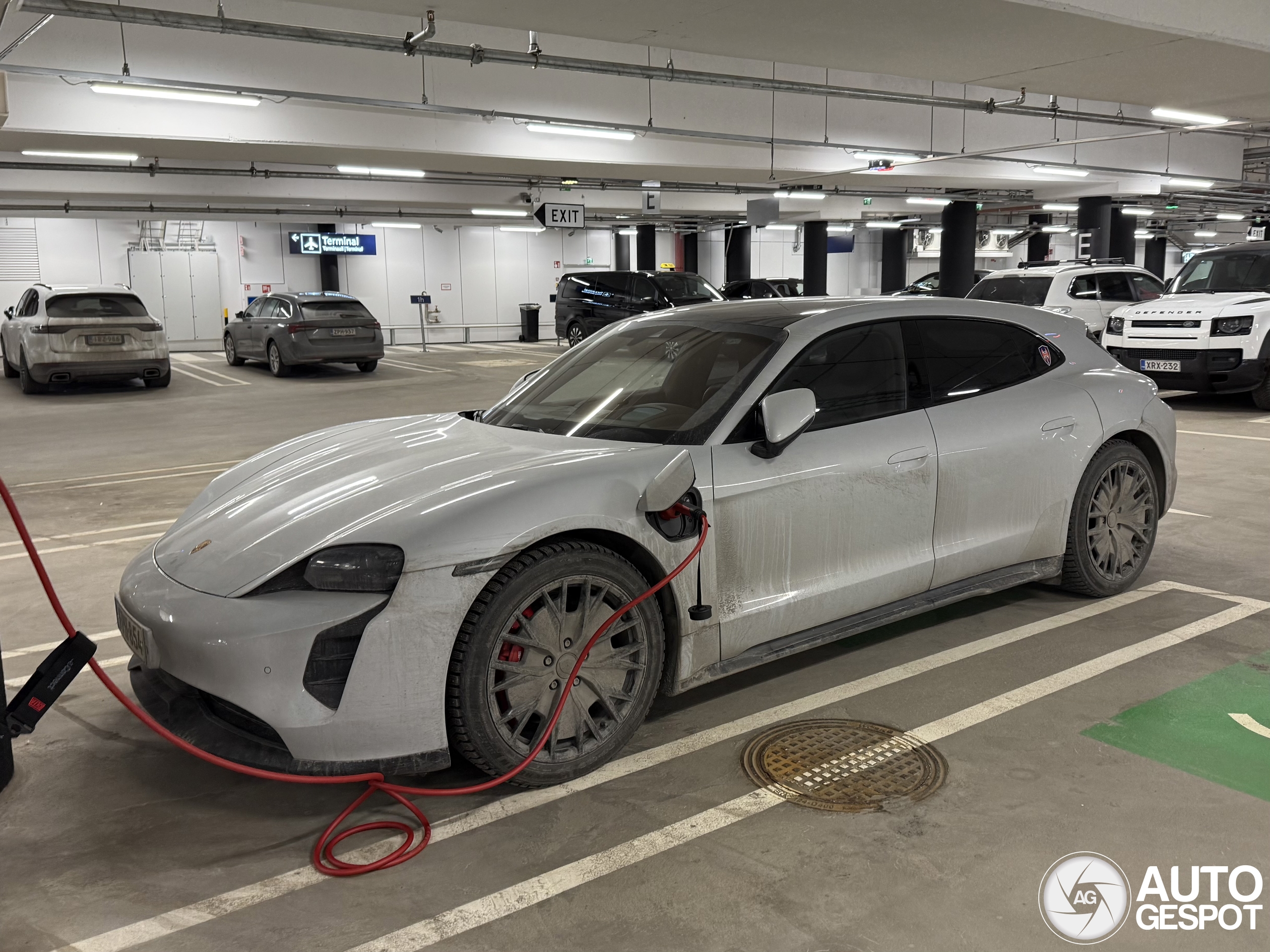 Porsche Taycan GTS Sport Turismo