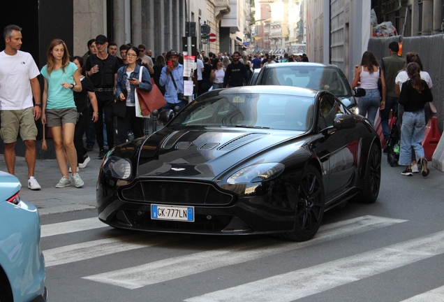 Aston Martin V12 Vantage S
