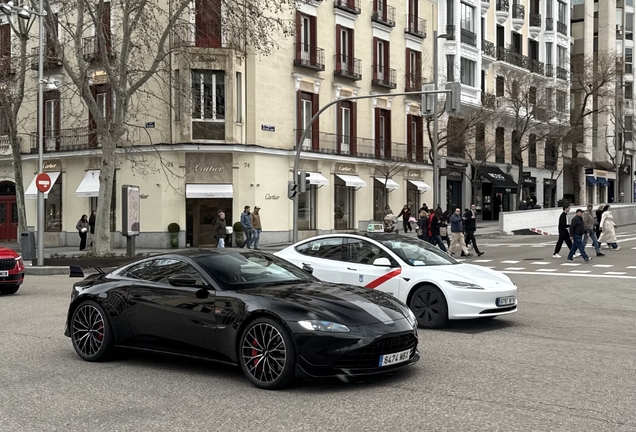 Aston Martin V8 Vantage Formula 1 Edition