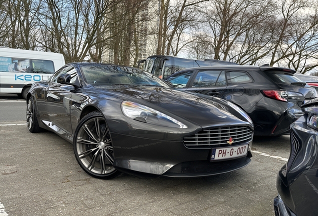 Aston Martin Virage 2011