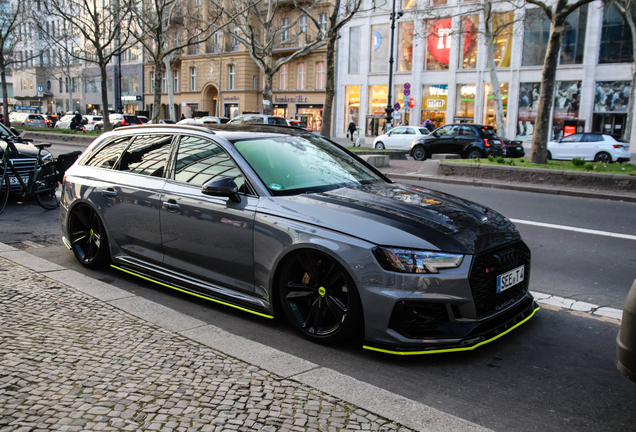 Audi RS4 Avant B9