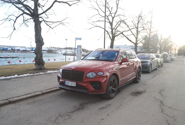 Bentley Bentayga Hybrid 2021