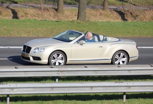 Bentley Continental GTC V8