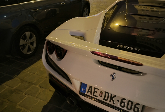 Ferrari F8 Tributo