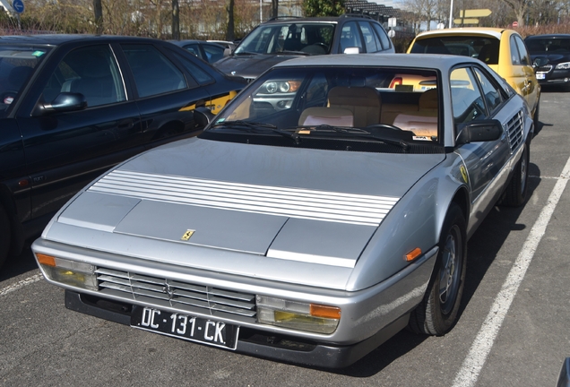 Ferrari Mondial 3.2