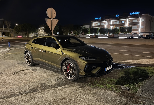 Lamborghini Urus Performante
