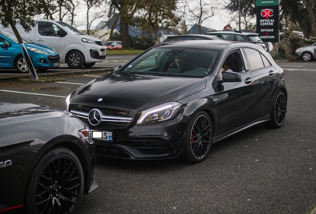Mercedes-AMG A 45 W176 2015