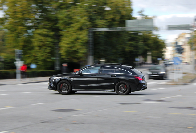 Mercedes-Benz CLA 45 AMG Shooting Brake