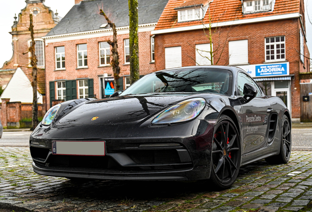 Porsche 718 Cayman GTS