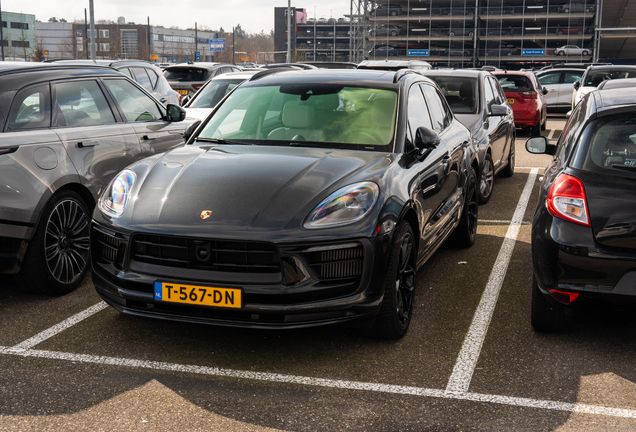 Porsche 95B Macan GTS MkIII