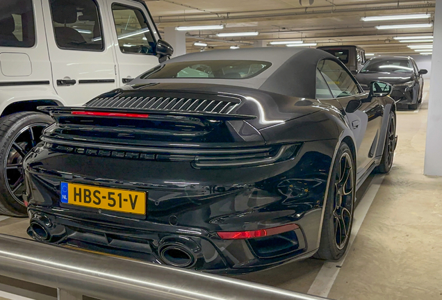 Porsche 992 Turbo Cabriolet