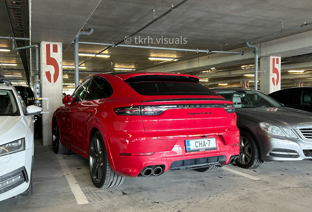 Porsche Cayenne Coupé Turbo S E-Hybrid