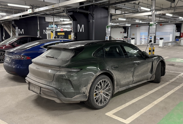 Porsche Taycan Turbo S Cross Turismo MkII