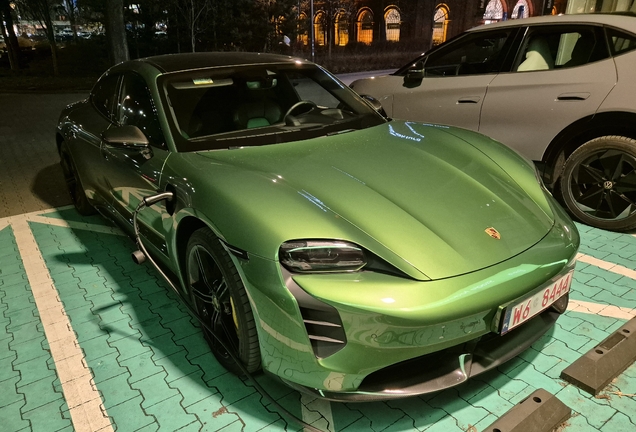 Porsche Taycan Turbo S