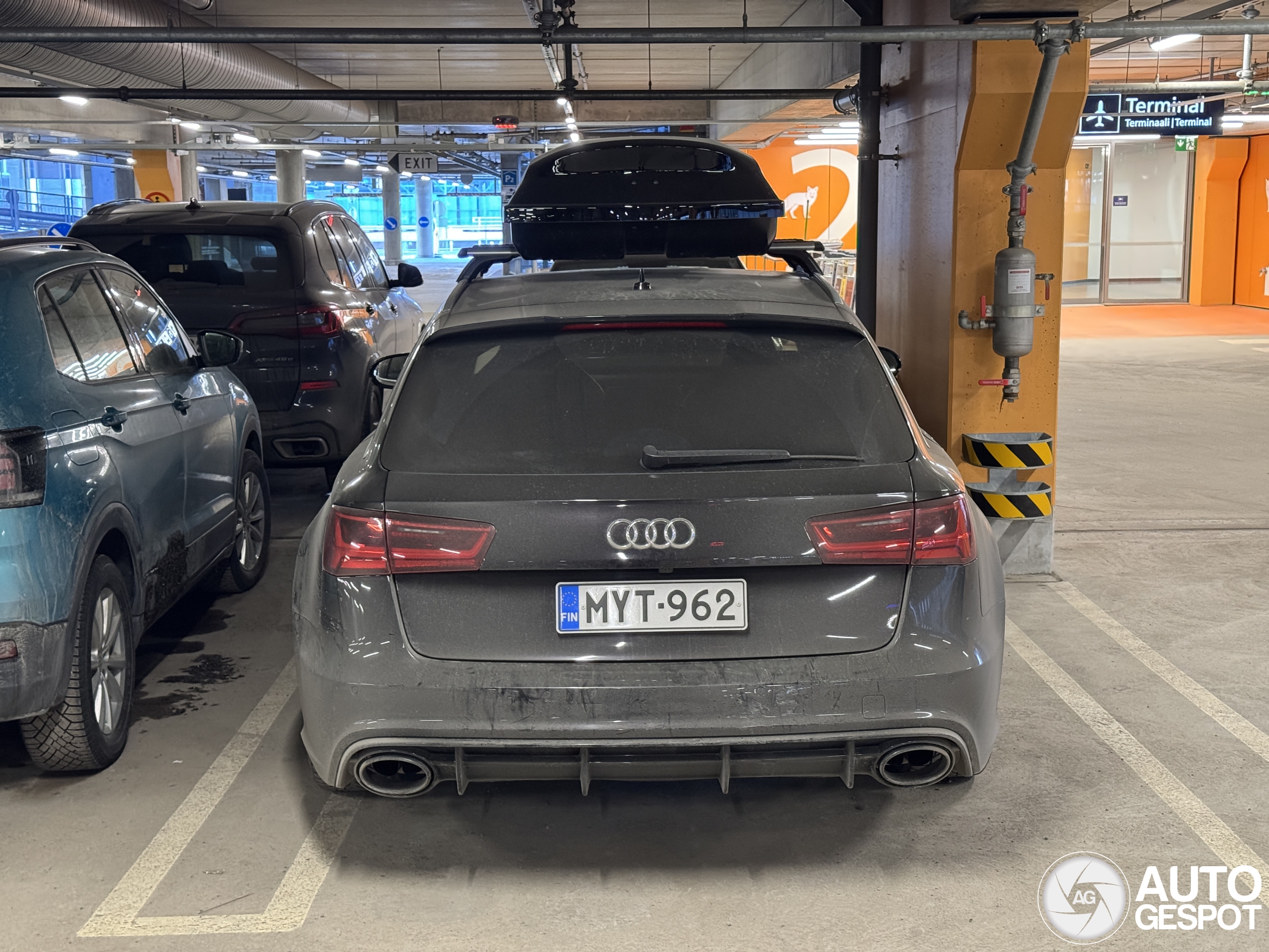 Audi RS6 Avant C7 2015