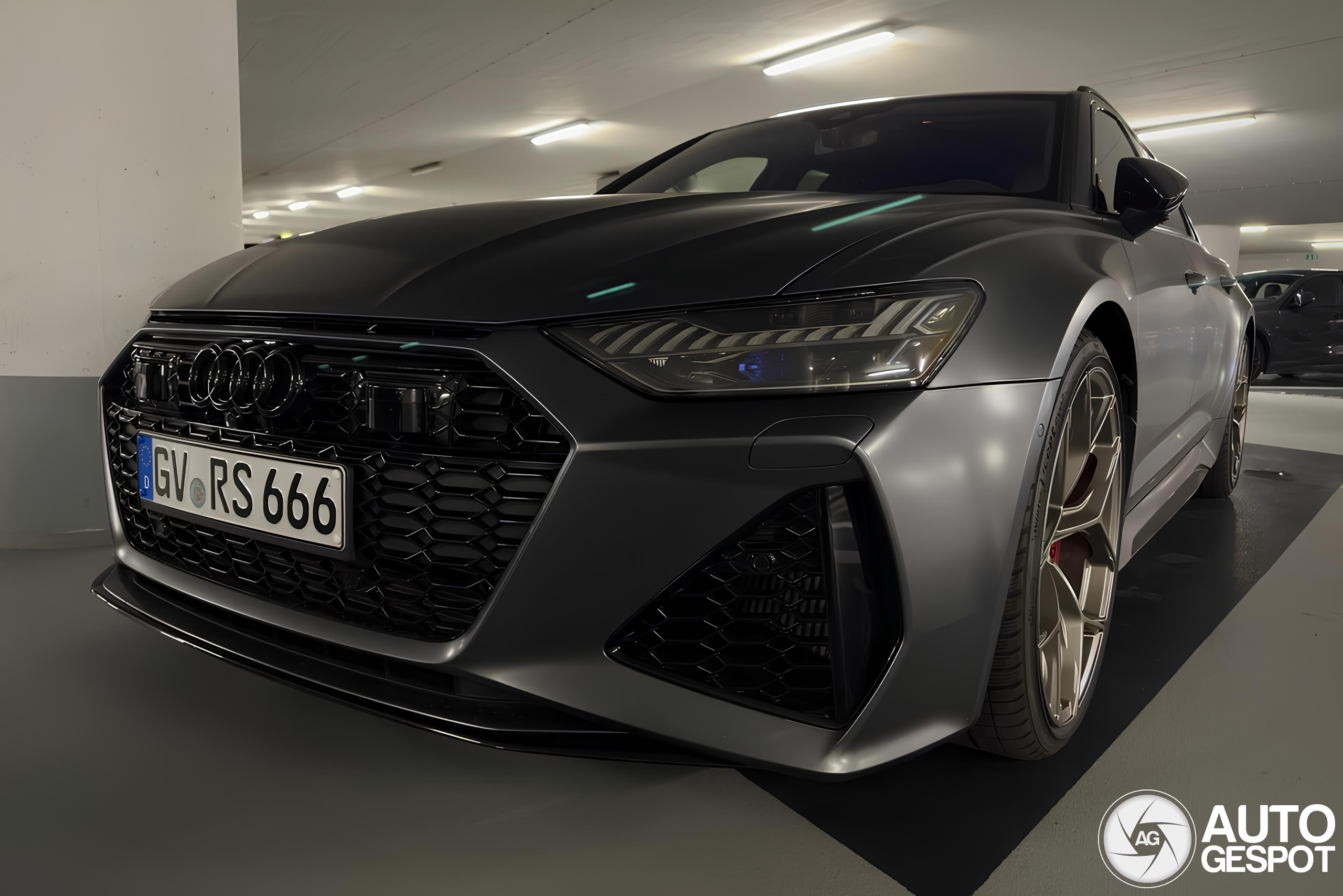 Audi RS6 Avant C8