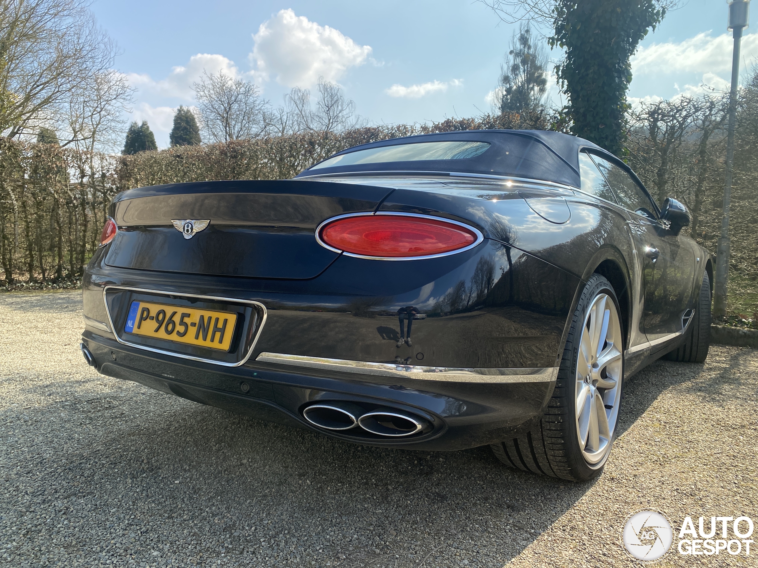 Bentley Continental GTC V8 2020