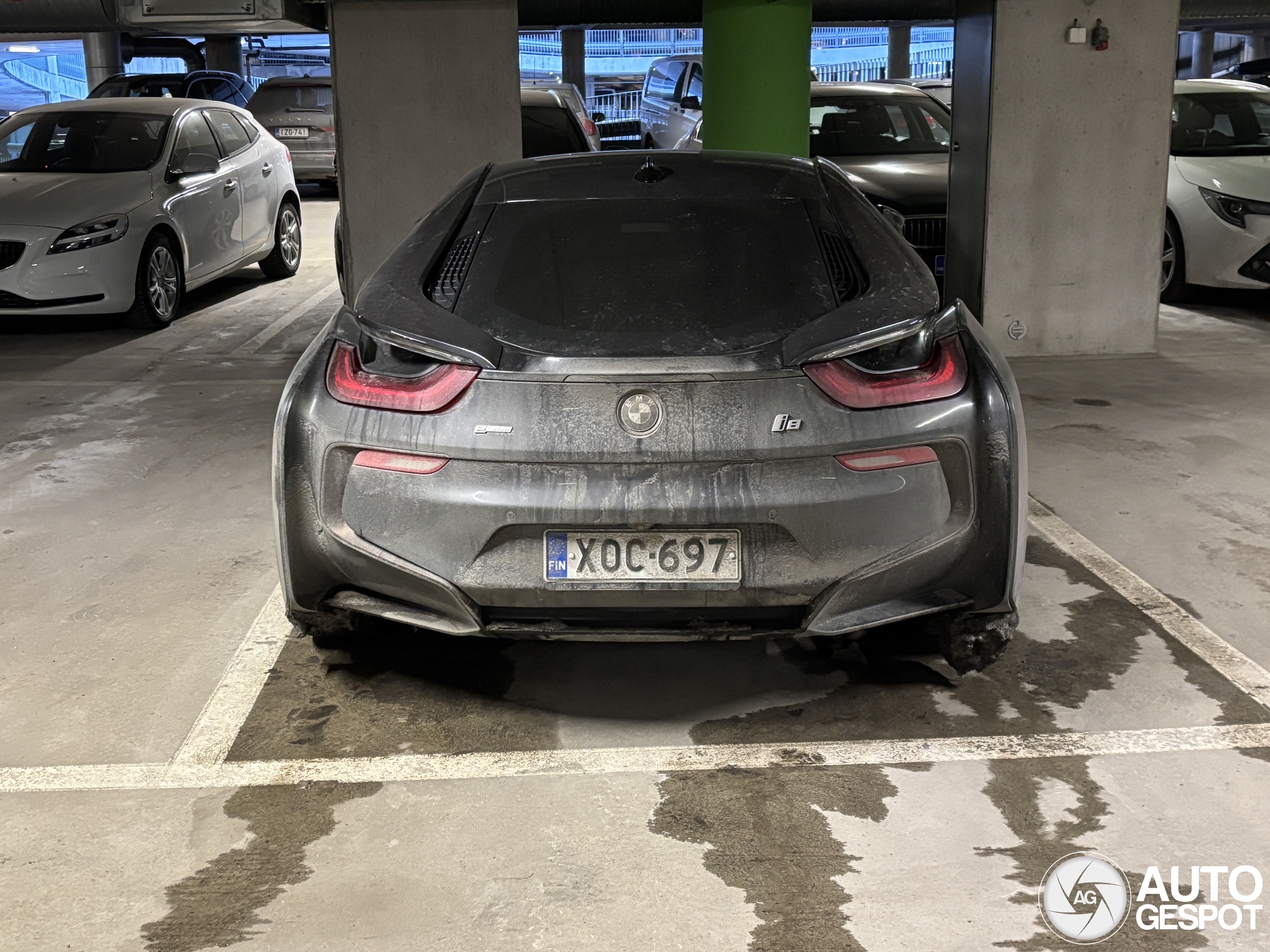 BMW i8