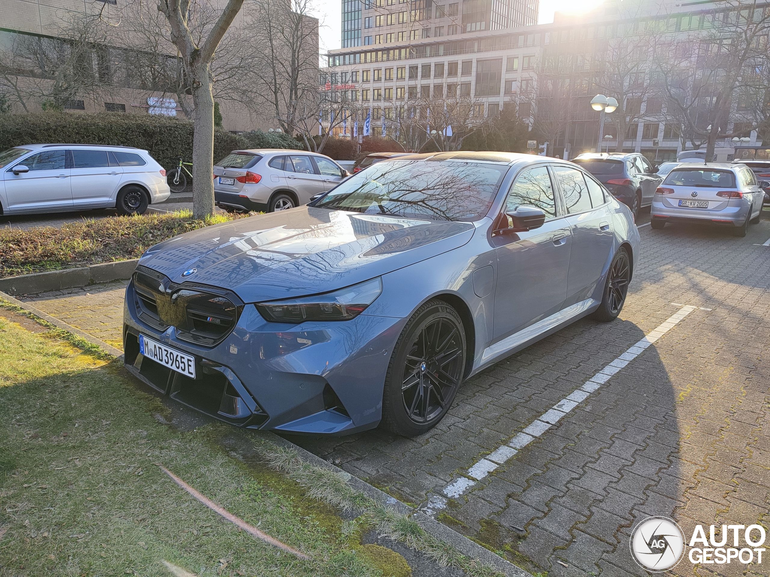BMW M5 G90
