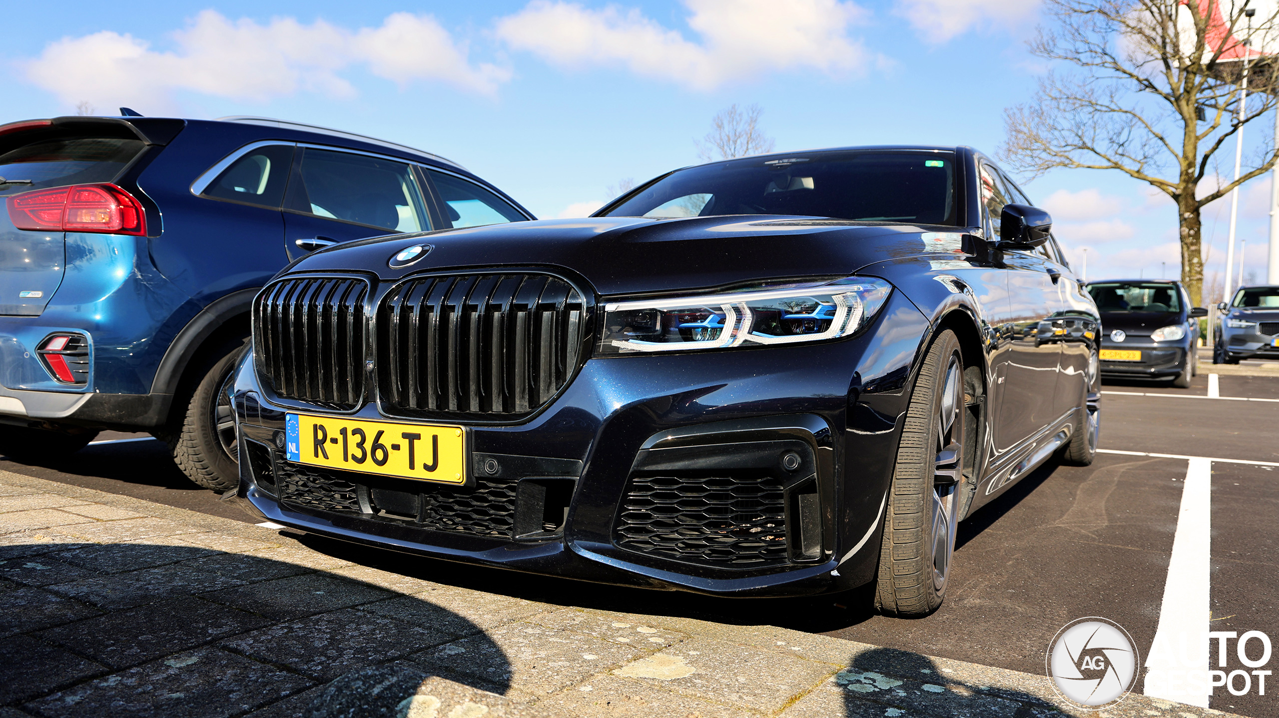 BMW M760Li xDrive 2019