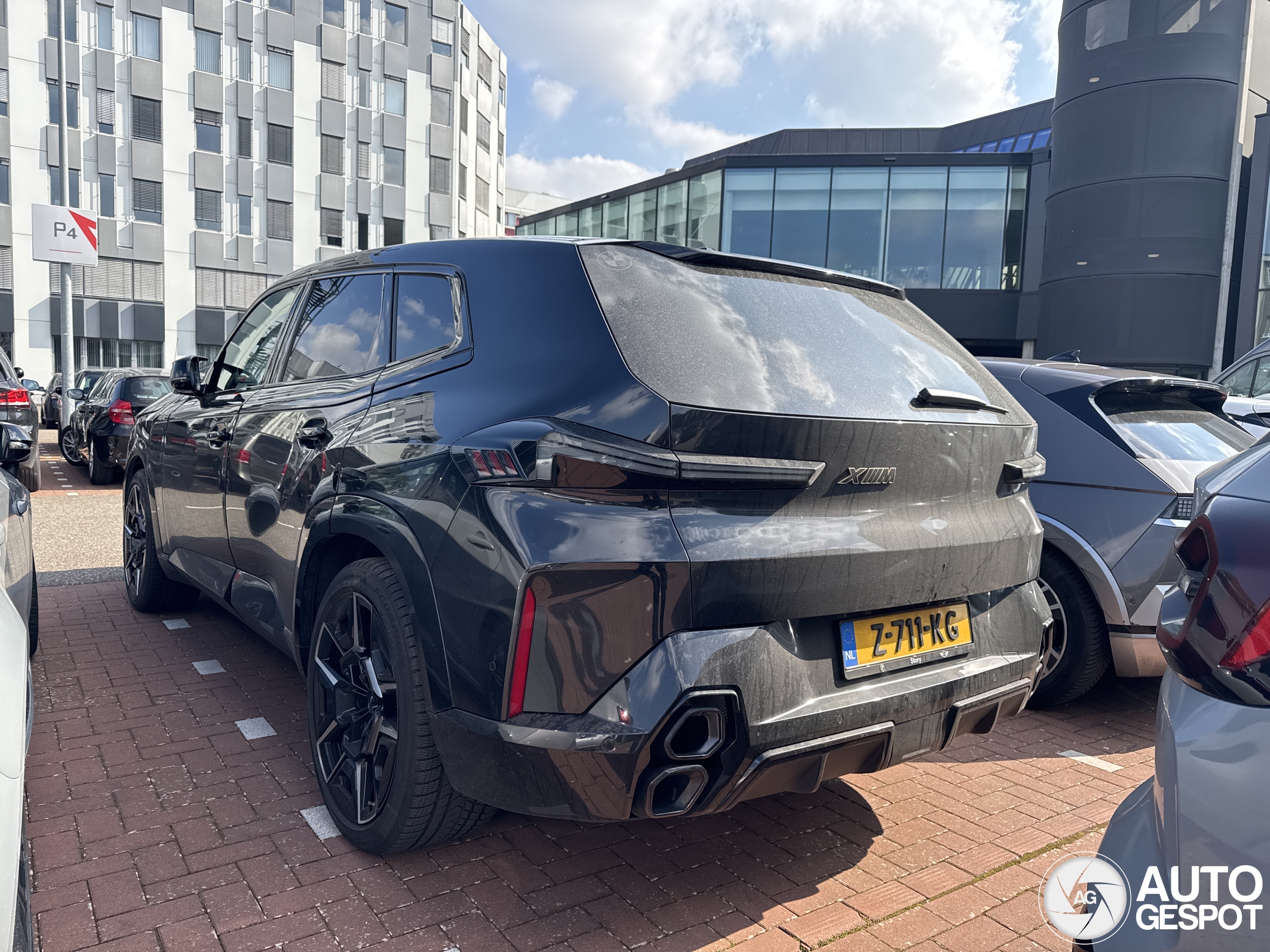 BMW XM G09