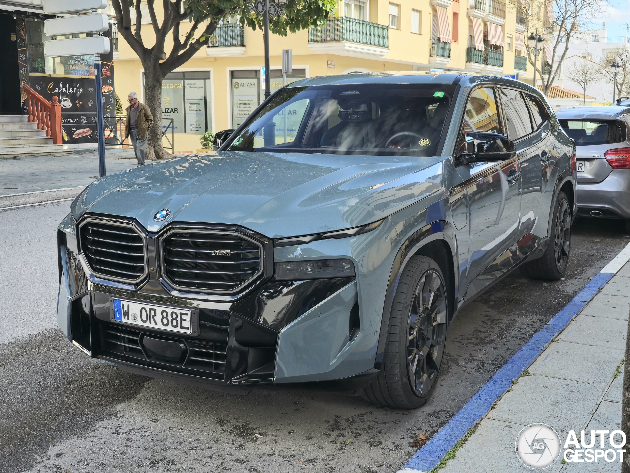 BMW XM G09