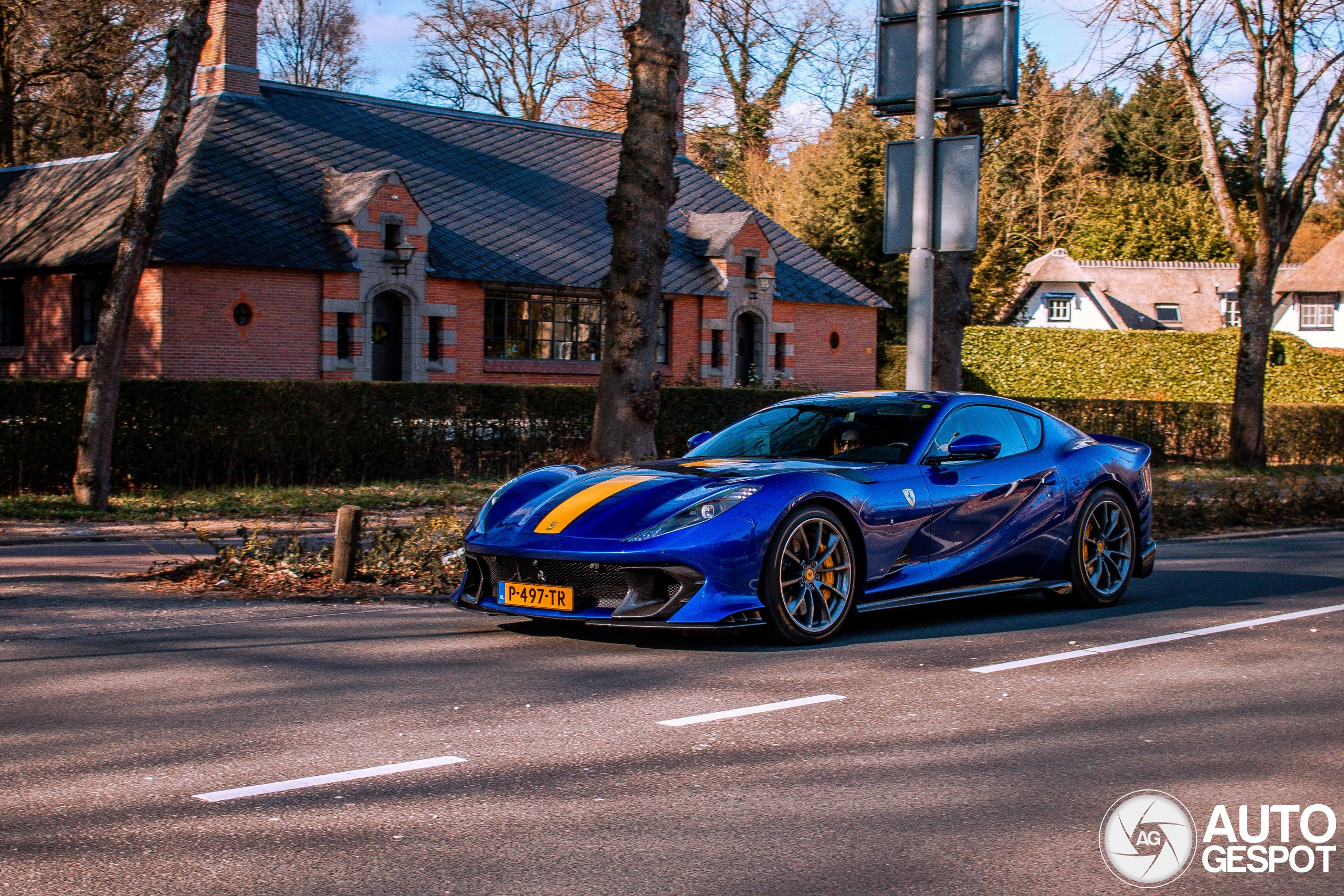Ferrari 812 Competizione
