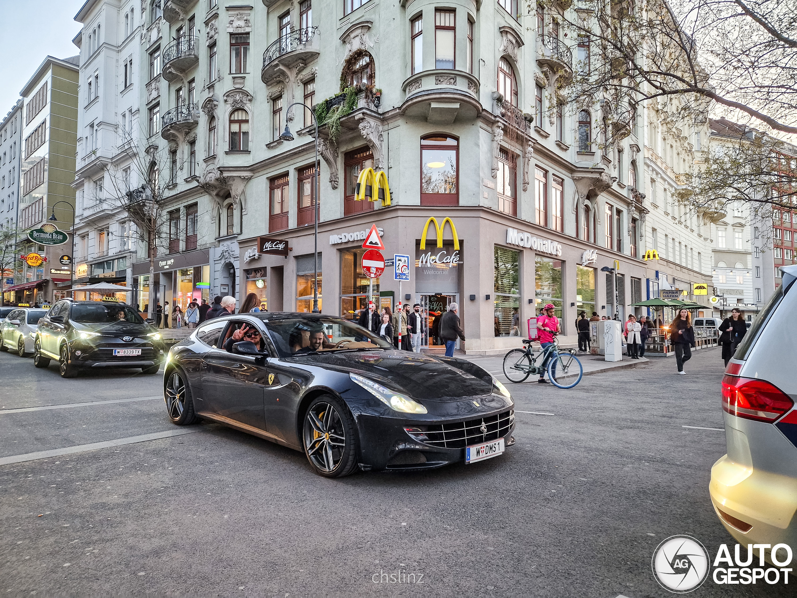 Ferrari FF