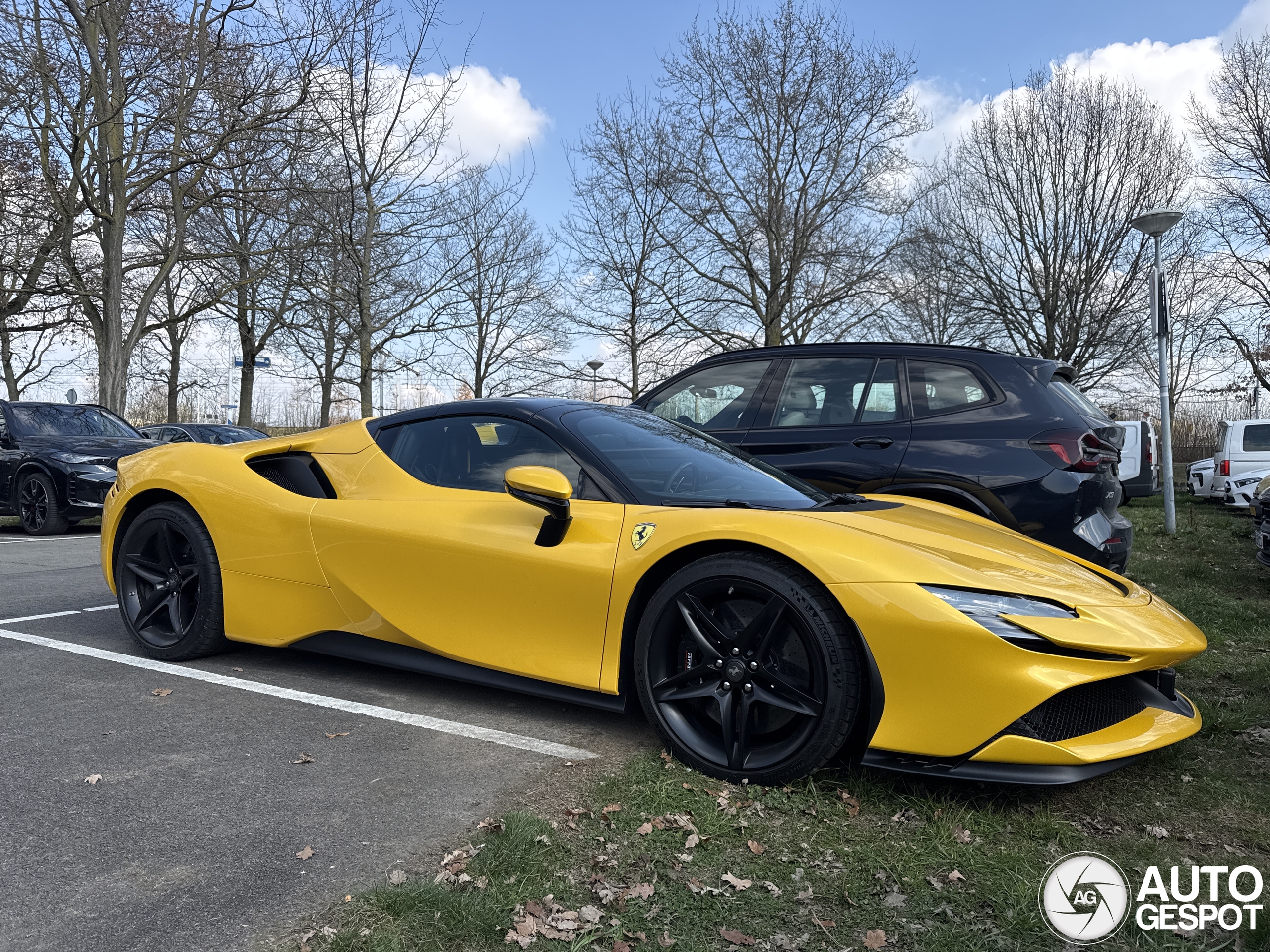 Ferrari SF90 Spider