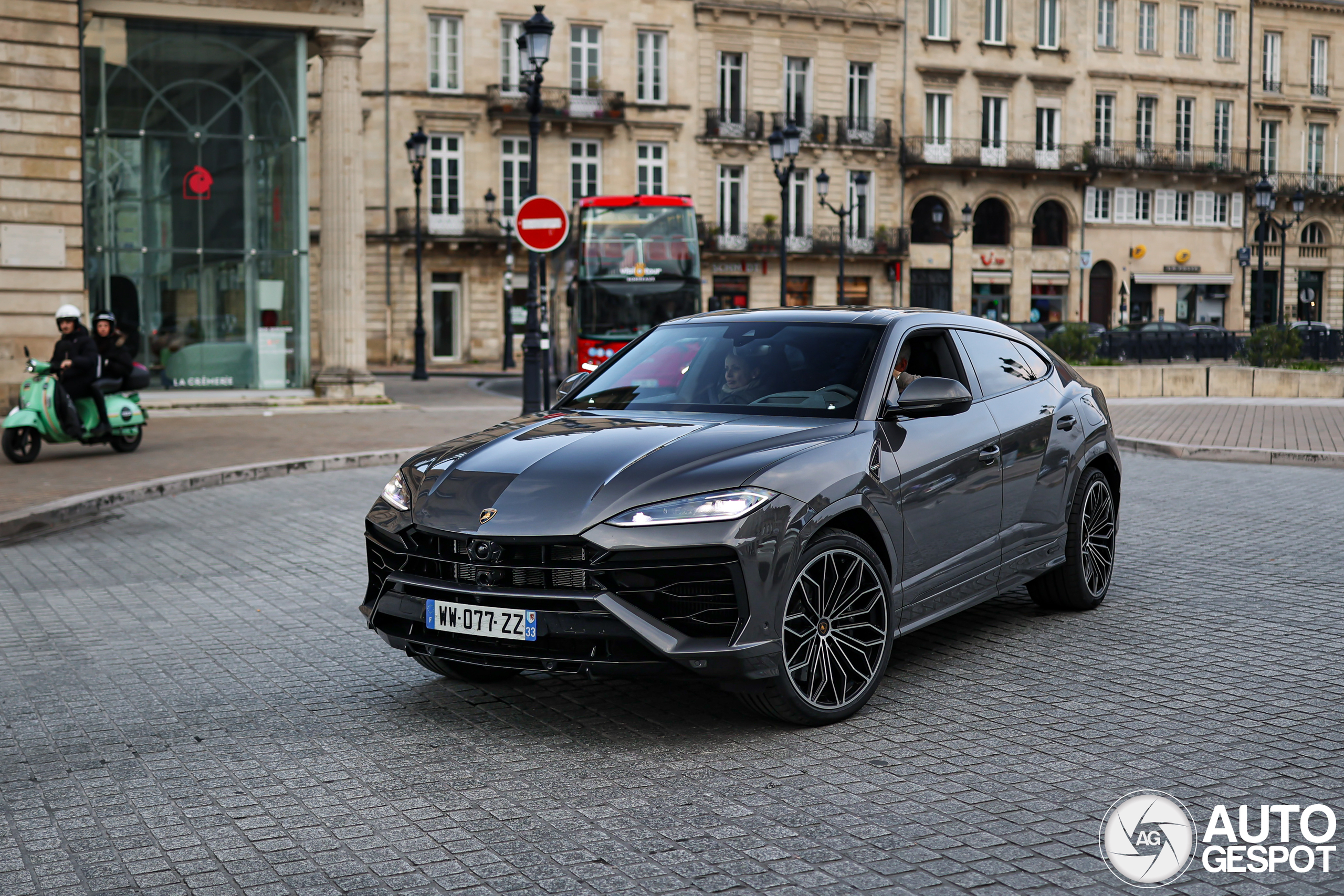 Lamborghini Urus SE