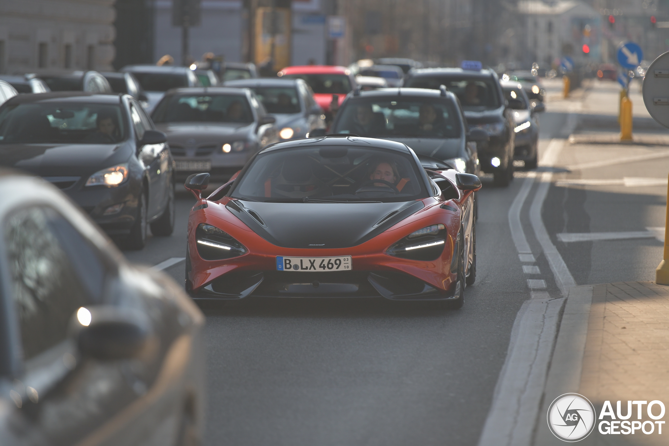 McLaren 765LT Novitec