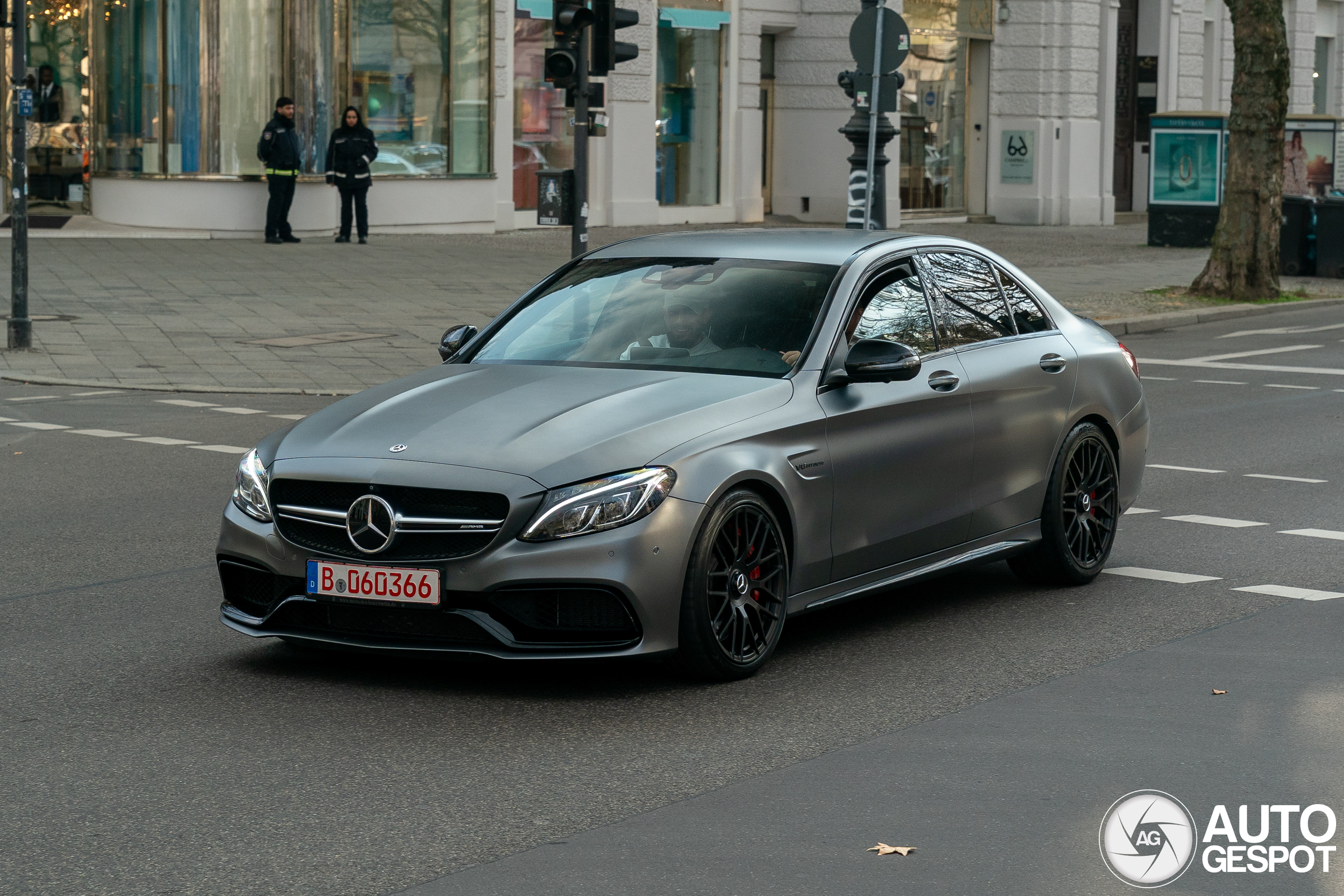 Mercedes-AMG C 63 S W205