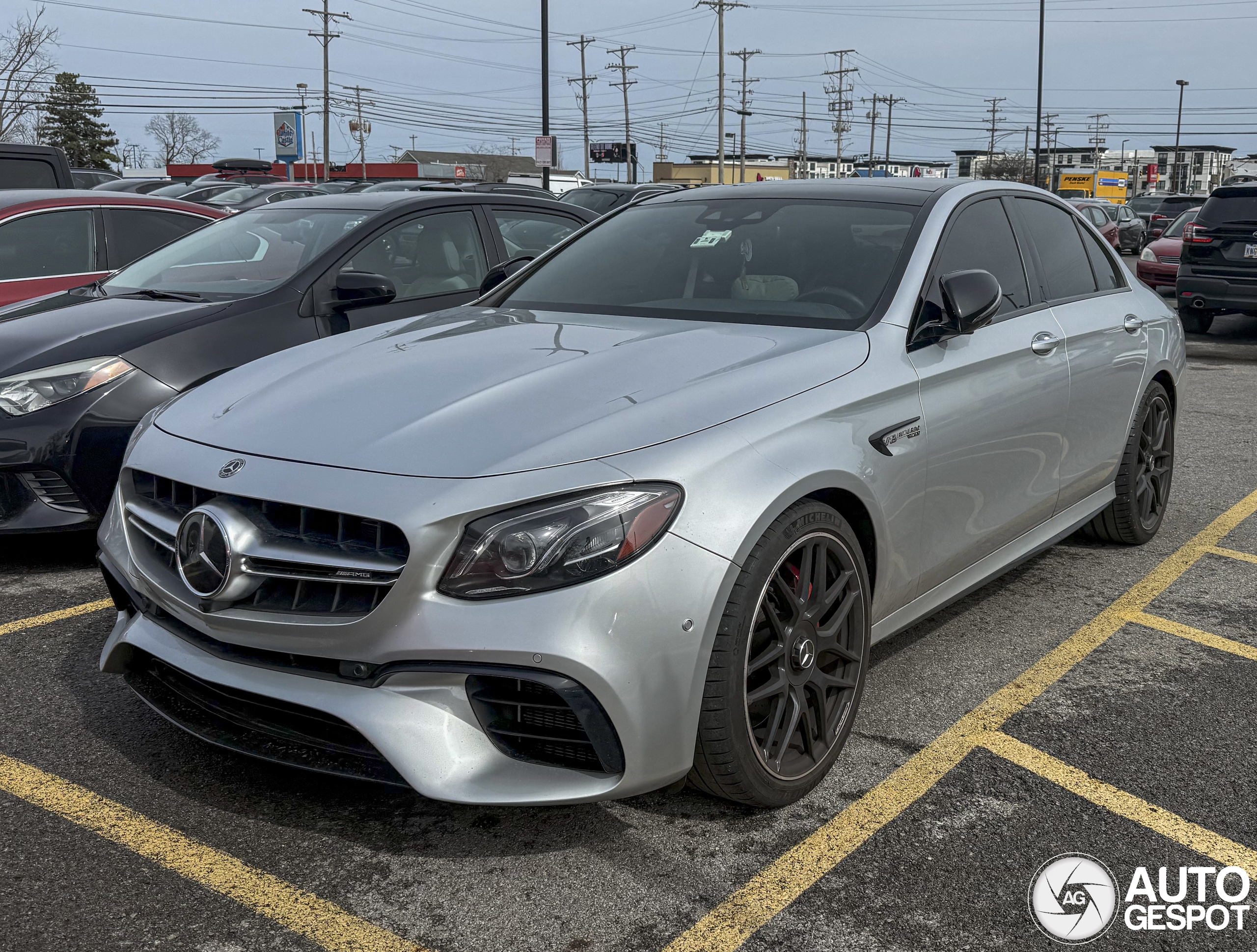 Mercedes-AMG E 63 S W213