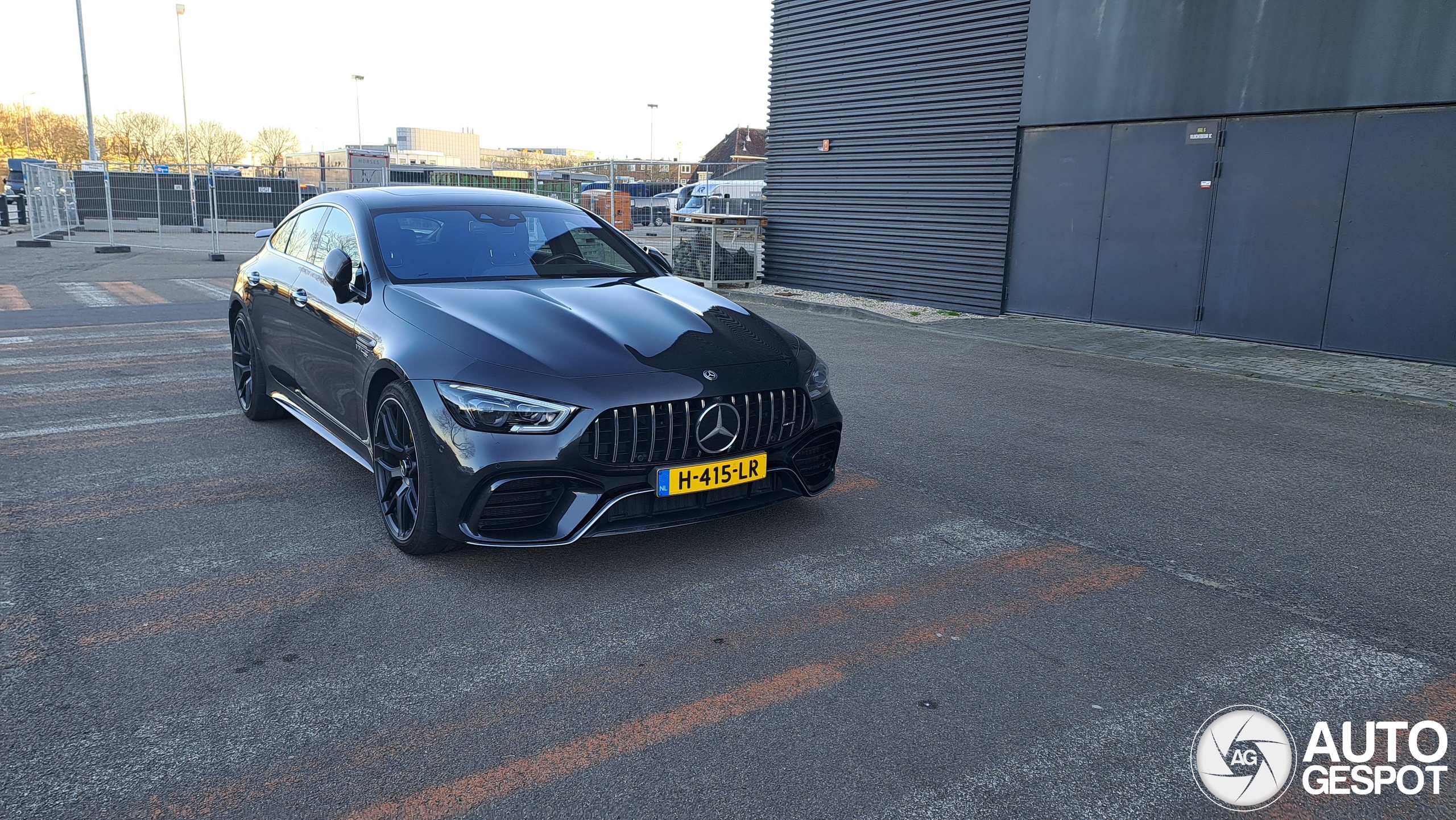 Mercedes-AMG GT 63 S X290