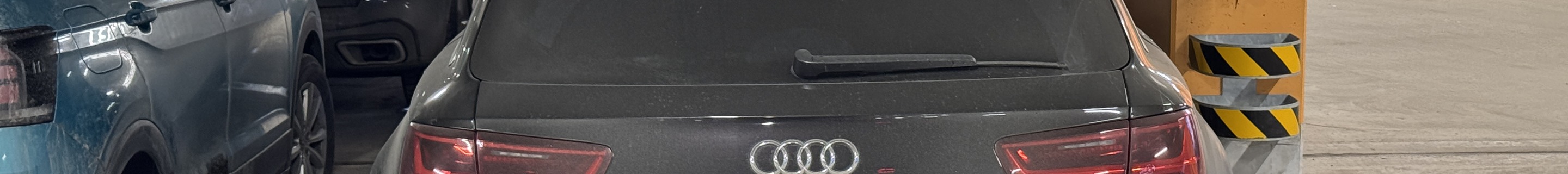 Audi RS6 Avant C7 2015