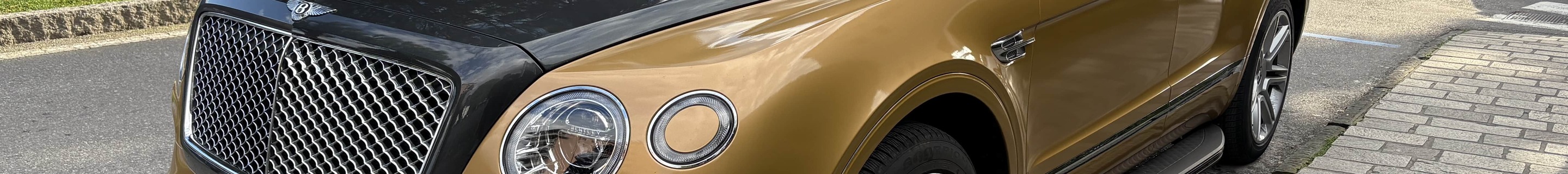 Bentley Bentayga V8