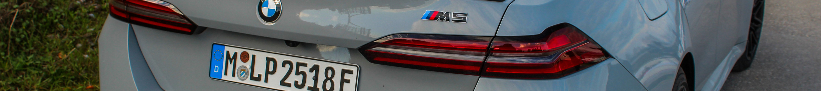 BMW M5 G90