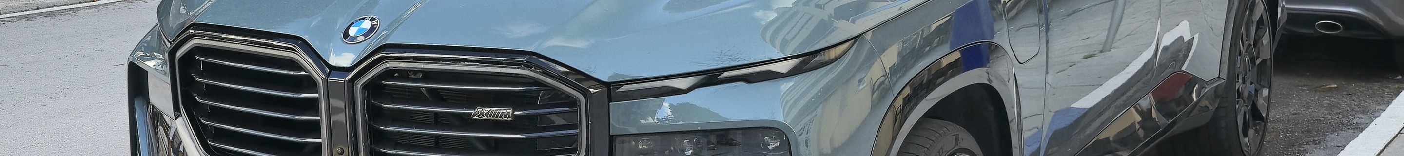 BMW XM G09